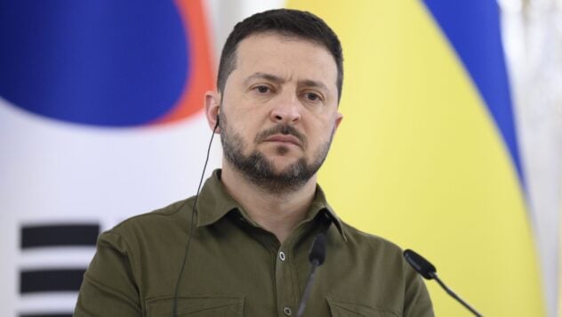 Zelenskyj sulla controffensiva: per noi è difficile, ma andiamo avanti