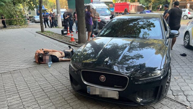 Sicuramente non picchiare la polizia: il capo del Ministero degli affari interni sulla sparatoria mortale a Dnipro