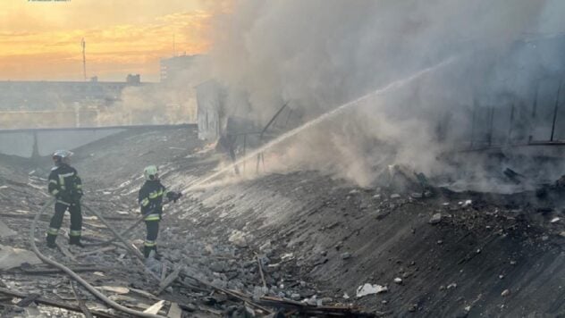 A Vyshnevo, i detriti di un razzo sono caduti su un edificio aziendale: ci sono feriti