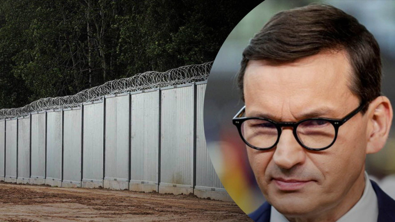 La Polonia vuole costruire un muro al confine con la Russia: cosa ha detto Morawiecki