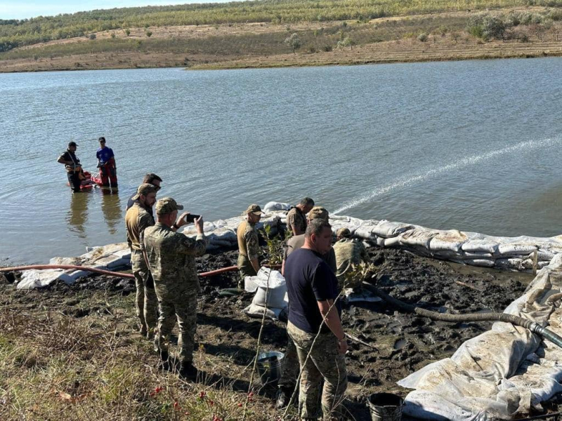 Detriti di razzi trovati in un lago in Moldova: gli specialisti stanno lavorando sul site