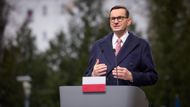 Dalla sorpresa alla vergogna: come la Polonia e l'UE hanno reagito alle parole di Morawiecki sulle armi per l'Ucraina