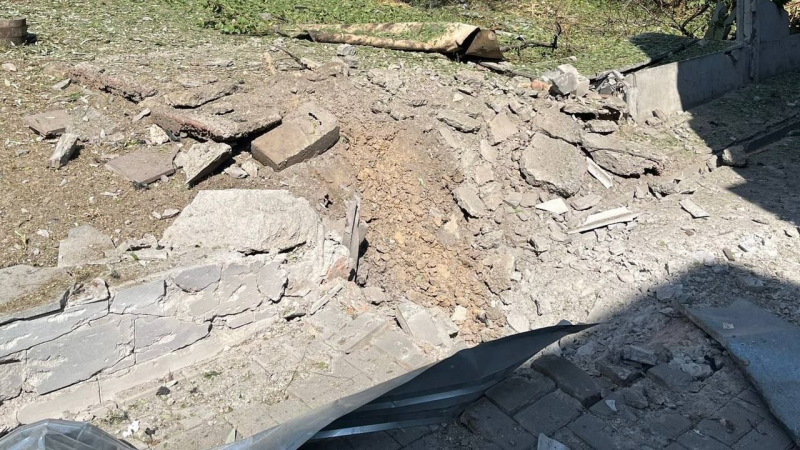 Tre vittime, case danneggiate: la Federazione Russa ha bombardato Nikopol con MLRS e artiglieria