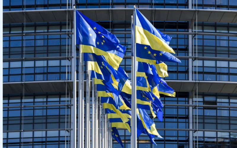 Il capo della Commissione europea ha chiesto l'adesione all'UE per Ucraina e Moldavia — Bloomberg