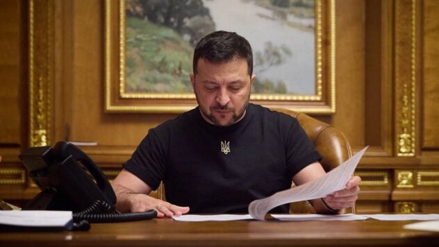Zelenskyj ha licenziato il comandante delle truppe delle forze di Tantsyura: che era stato nominato a questa posizione