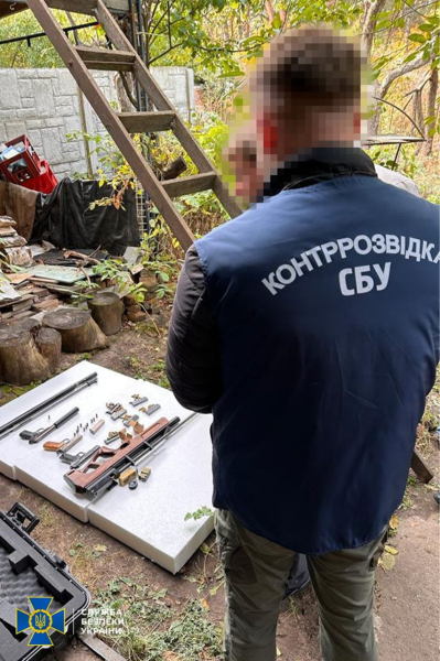 Hanno preparato il sabotaggio presso le strutture delle Forze Armate ucraine e del Ministero della Difesa. Gli agenti dell'FSB sono stati neutralizzati a Kiev