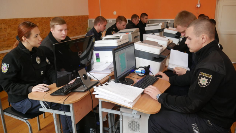 Database digitale SORC: come la polizia di Kharkov identifica i criminali russi