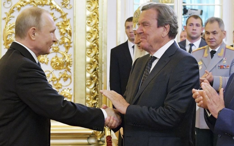 Amico Schröder ha sorpreso Putin con una dichiarazione sulla guerra in Ucraina