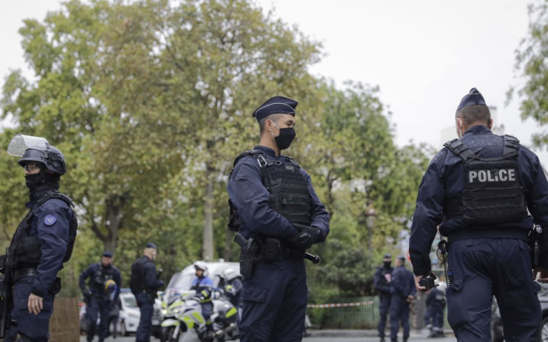 La Francia aumenterà i pattugliamenti degli snodi di trasporto a causa delle segnalazioni di attività minerarie