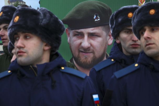 Kadyrov può essere liquidato e il reggimento Akhmat può essere neutralizzato: un esperto ha spiegato perché il Cremlino ne ha bisogno