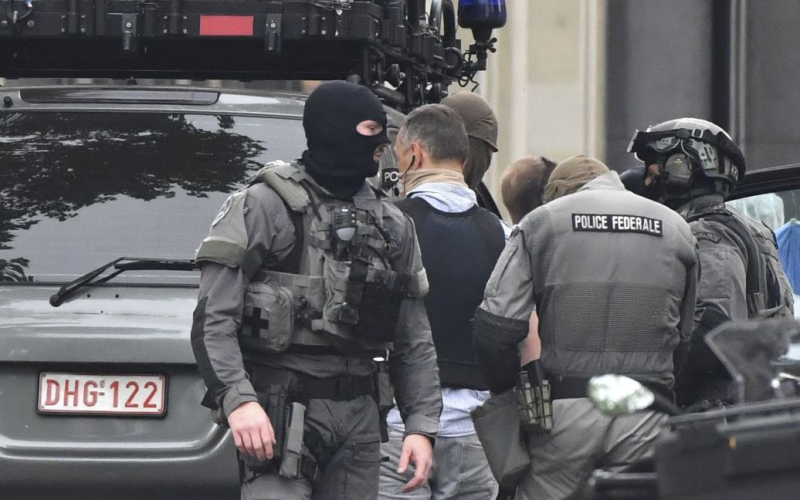 La procura belga non ha avuto il tempo di estradare il terrorista che ha ucciso due tifosi svedesi