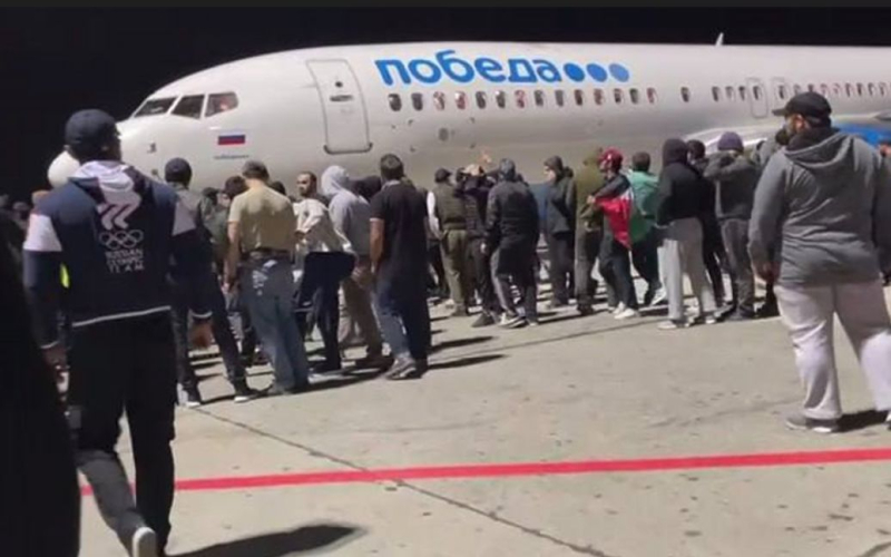 Nella capitale del Daghestan russo, gli oppositori di Israele hanno sequestrato l'aeroporto internazionale: video