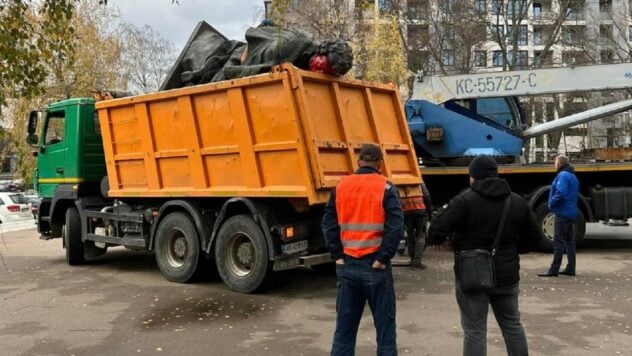 Il monumento a Pushkin è stato smantellato a Kiev