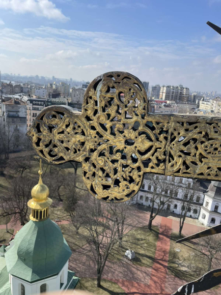 Sofia di Kiev vuole restaurare le cupole per 79 milioni di UAH, il pubblico è indignato