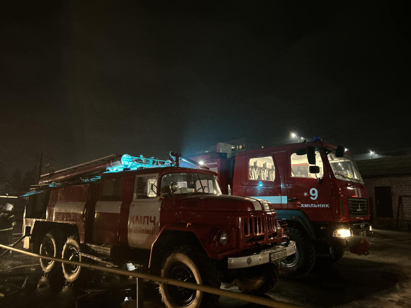 Incendio su larga scala nella regione di Vinnytsia: la diffusione dell'incendio su un'area di 800 metri quadrati. m