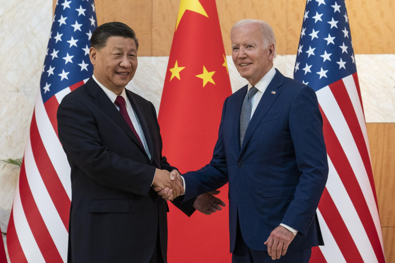 Non vogliono permettere una guerra nucleare: di cosa parleranno Biden e Xi durante l'incontro