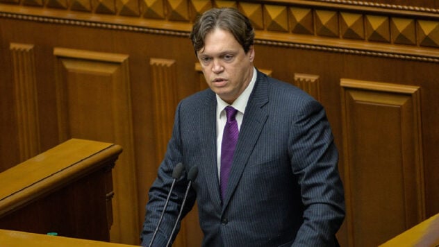 NABU sospetta l'ex capo del Fondo del demanio Sennichenko di aver riciclato più di 10 miliardi di UAH
