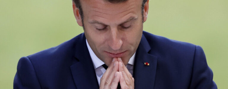 Macron chiede la fine degli attacchi contro la Striscia di Gaza