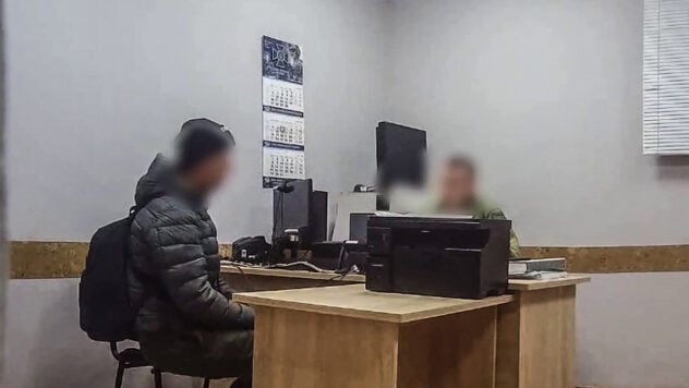 Gli occhi hanno paura, ma le mani danno: le guardie di frontiera hanno arrestato un renitente alla leva che ha offerto una tangente per partenza