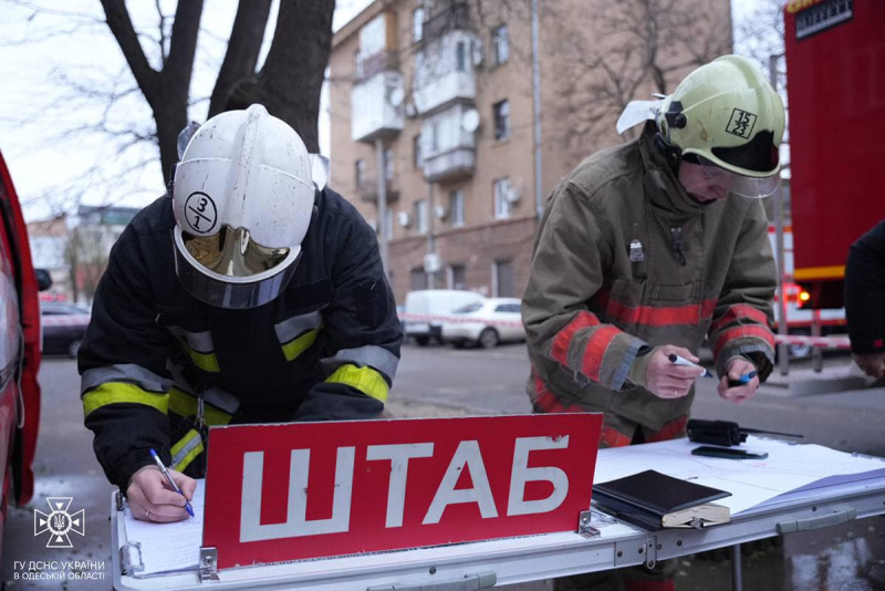 Dal terzo al primo piano: crollata una casa in centro di Odessa nel centro della città