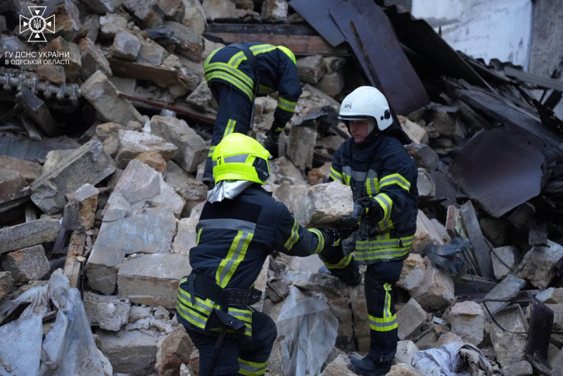 Dal terzo al primo piano: una casa crollata nel centro di Odessa in centro città