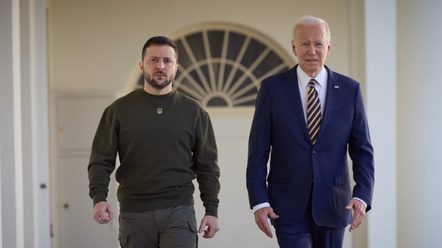 Zelenskyj arrivato alla Casa Bianca: prevista una conferenza congiunta con Biden