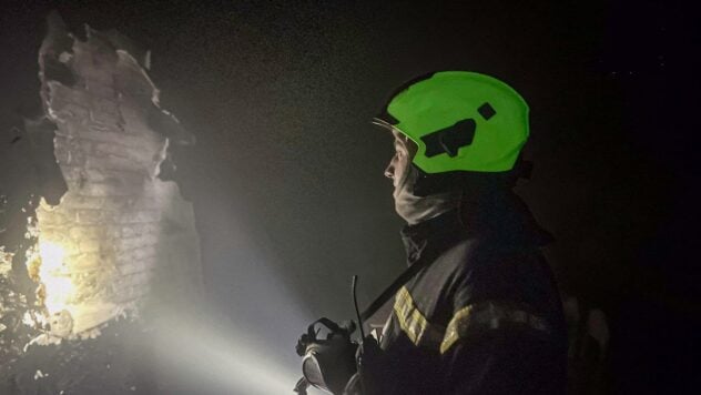 Il seminterrato era in fiamme in una scuola nel quartiere Svyatoshinsky di Kiev