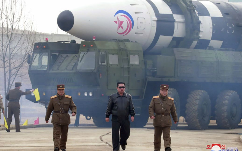 Kim Jong-un si prepara alla guerra: ha ordinato alle sue truppe di accelerare — Reuters