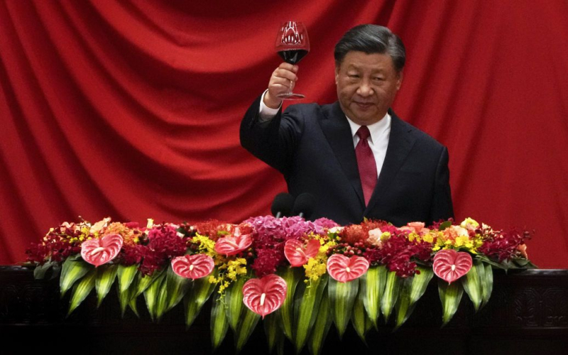 Si Jinping si è congratulato con i “compatrioti” di Taiwan per il nuovo anno.