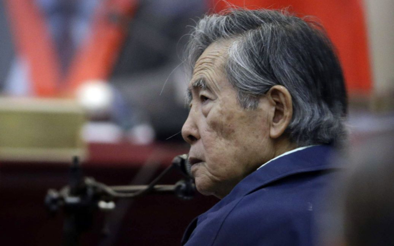 In L'ex presidente del Perù è stato graziato: per quali atrocità è diventato “famoso”? /></p>
<p><strong>Fujimori è stato condannato nel 2009 a 25 anni di carcere con l'accusa di violazioni dei diritti umani.</strong></p>
<p dir=