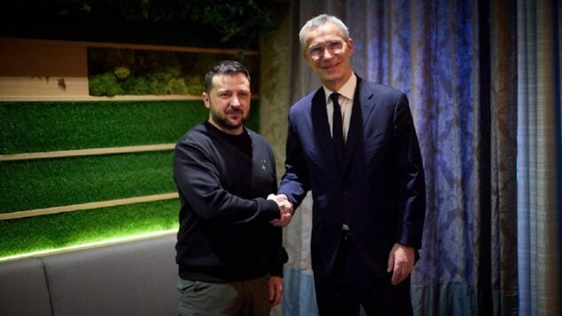 Discusso le esigenze di difesa dell'Ucraina: Zelenskyj e Stoltenberg si sono incontrati a Davos