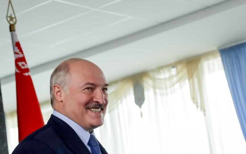 L'atteggiamento di Lukashenko nei confronti delle armi nucleari è cambiato a causa delle azioni di Putin