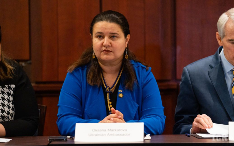 Aiuti degli Stati Uniti a Ucraina: Markarova ha detto se ci saranno soldi