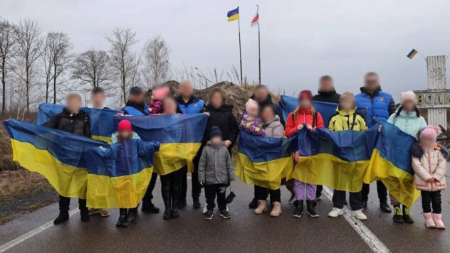 L'Ucraina ha restituito a casa 11 bambini che erano stati portati via dagli occupanti