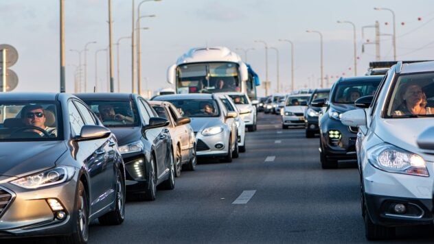 Gli autobus possono passare alla frontiera con la Polonia: qual è la situazione attuale