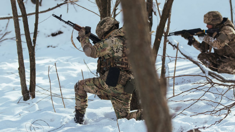 Un periodo di turbolenza per l'Ucraina: gli Stati Uniti forniranno assistenza e come le forze armate ucraine manterranno il fronte 