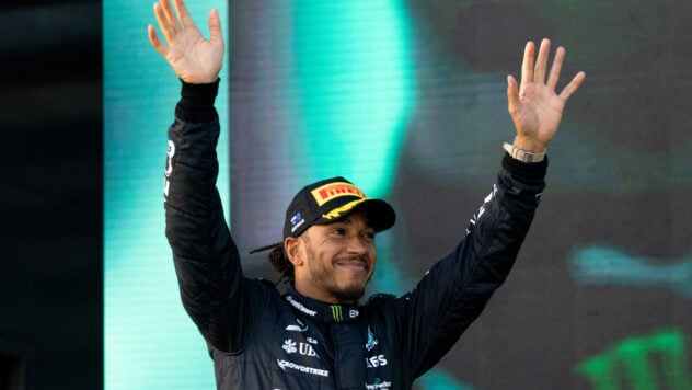 È ora di fare il passo: Hamilton si unirà al team Ferrari nel 2025 - ufficialmente