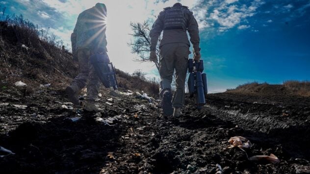 Mosca non può permettersi di vincere: una rassegna stampa di due anni di guerra russa contro l'Ucraina