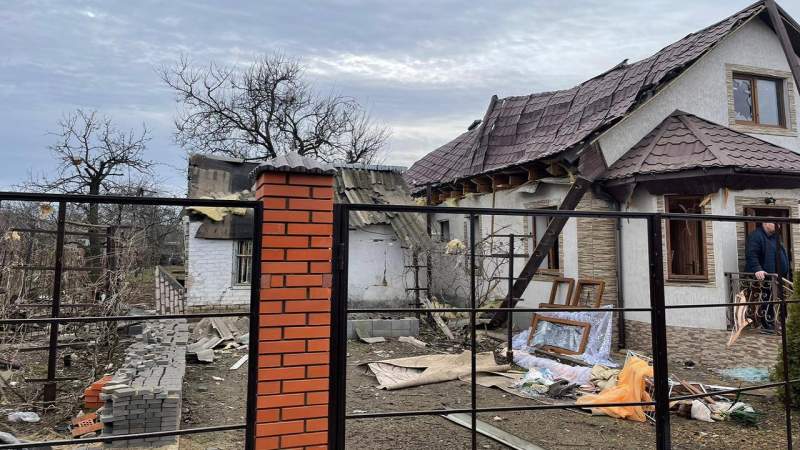 Esplosioni a Nikolaev: i droni hanno attaccato un'infrastruttura, un uomo è rimasto ferito