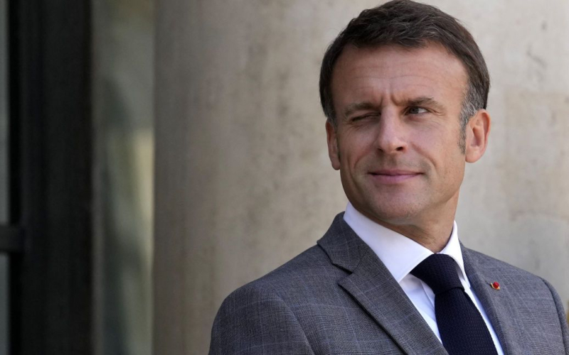 Un milione di proiettili per l'Ucraina : Macron ha criticato l'iniziativa