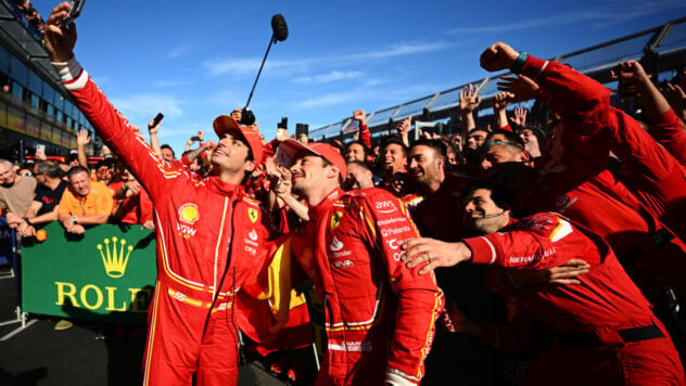 Carlos Sainz ha vinto il Gran Premio d'Australia e la Ferrari ha segnato una doppietta