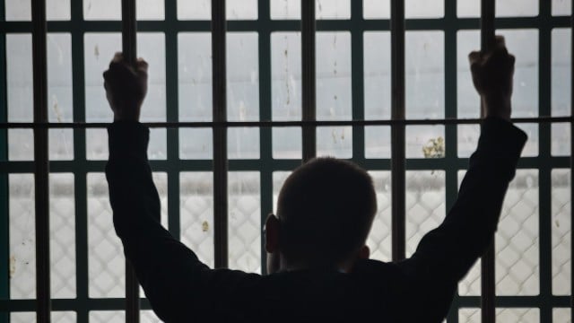 Una fattura sul servizio a contratto per i detenuti è stata registrata alla Rada
