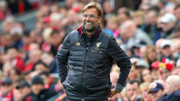 L'allenatore del Liverpool ha attaccato un giornalista e ha abbandonato l'intervista dopo una “domanda stupida”