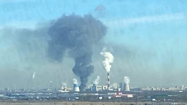 A San Pietroburgo - incendio nell'area della centrale termoelettrica meridionale