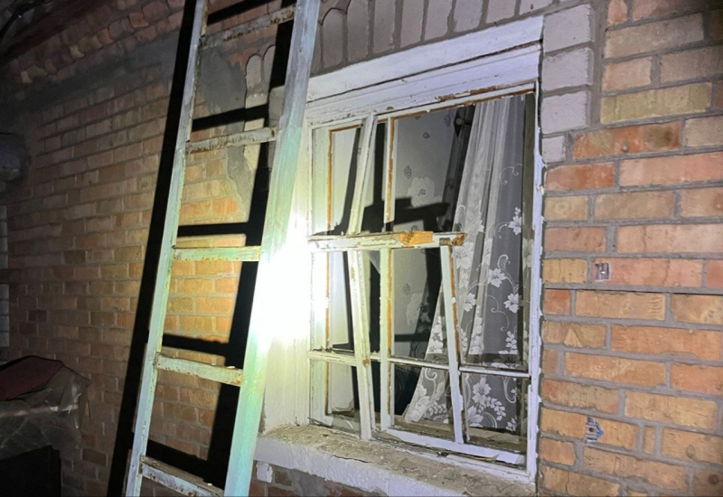 Serie di esplosioni a Krivoy Rog: 2 Shahed erano abbattuto, i detriti caddero su un edificio di cinque piani