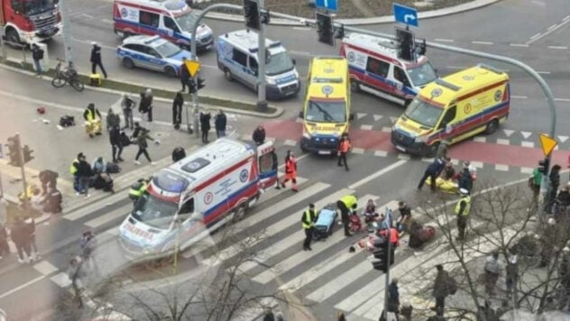 Sei ucraini sono rimasti feriti a seguito di un'auto che si è schiantata sulla folla a Stettino: in quali condizioni sono dentro