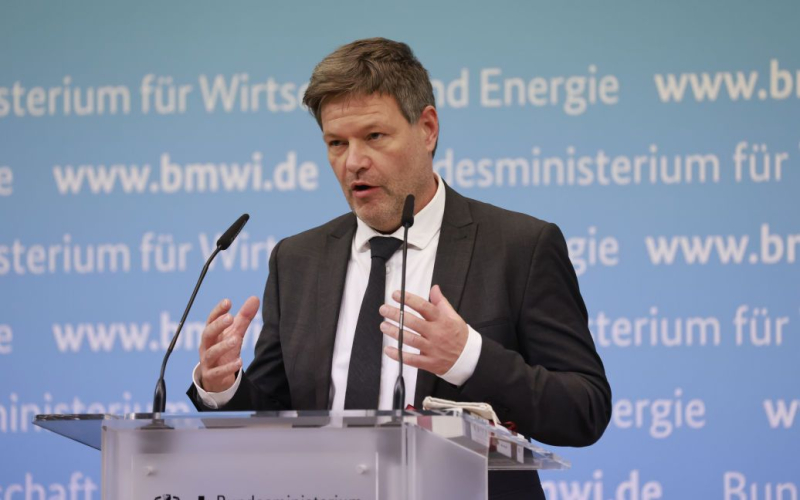 "Risolvi questi dannati problemi!": Il ministro tedesco ha attaccato il governo degli Stati Uniti