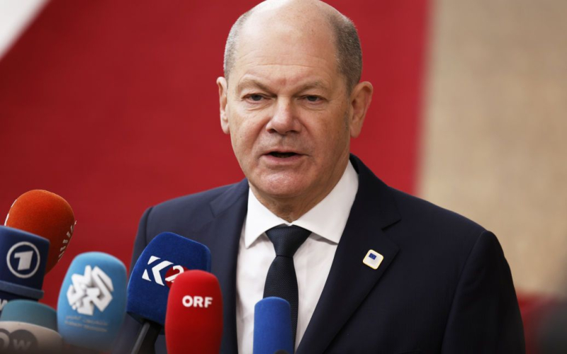 Scholz ha fatto un'importante dichiarazione sull'assistenza all'Ucraina prima del vertice dei leader dell'UE