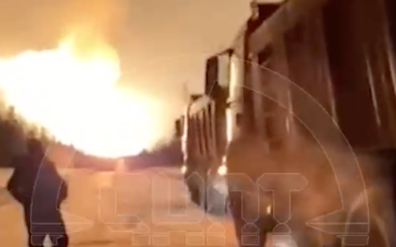 È scoppiato in Russia incendio su larga scala su un gasdotto – video