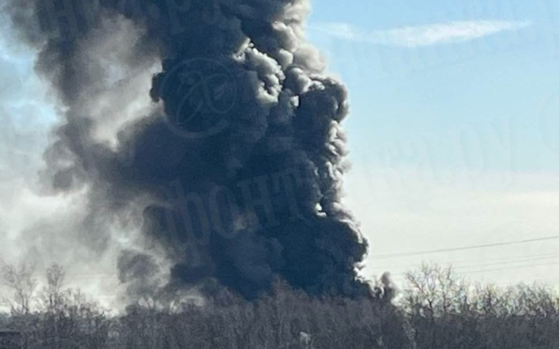 In russo San Pietroburgo Una centrale termoelettrica è in fiamme: video